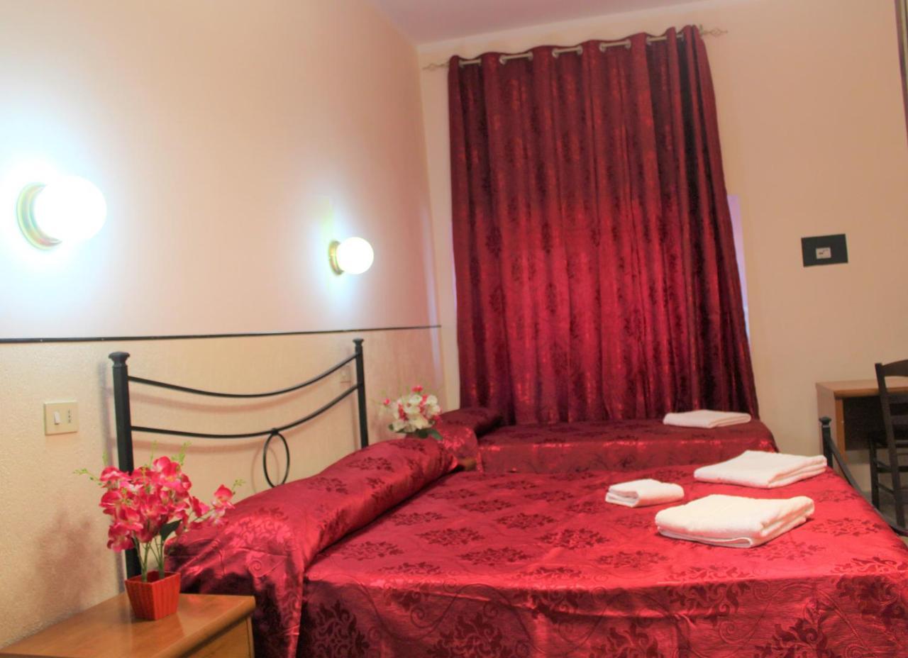 Hotel Eurorooms Róma Kültér fotó
