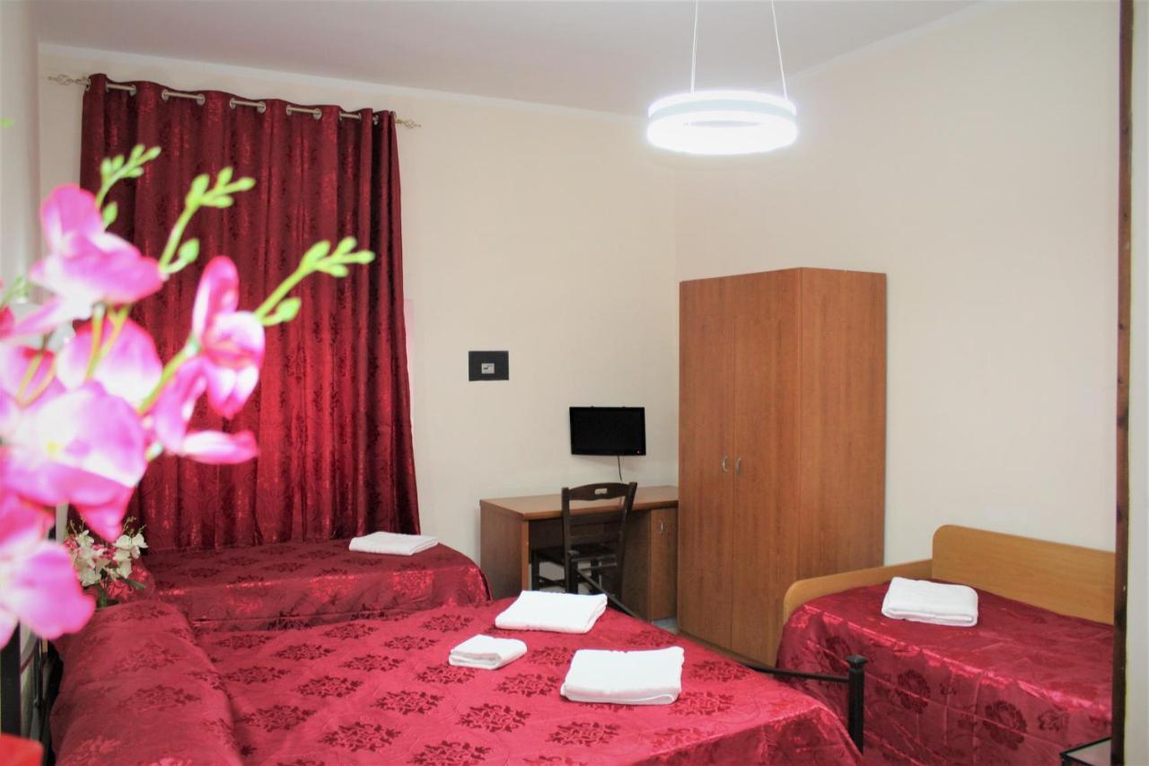 Hotel Eurorooms Róma Kültér fotó