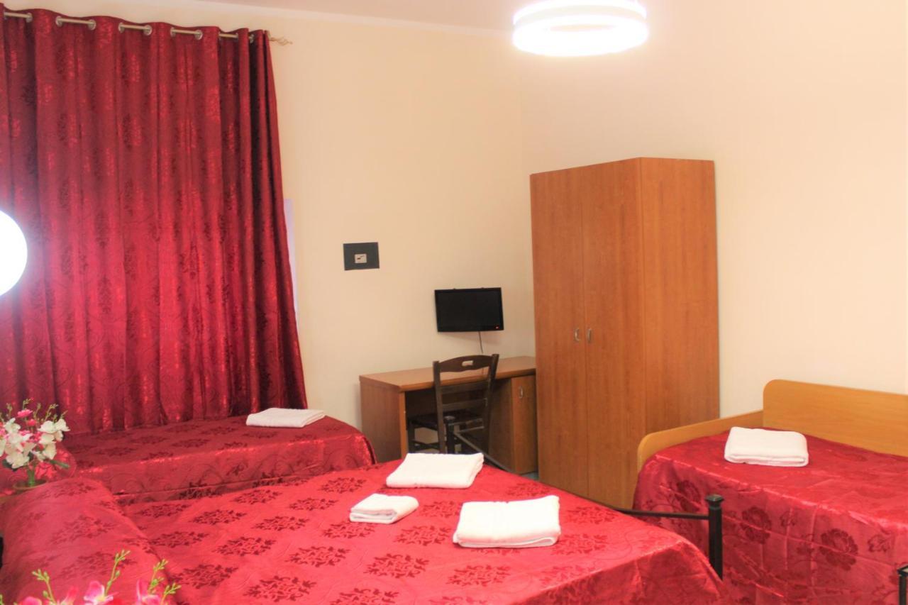 Hotel Eurorooms Róma Kültér fotó